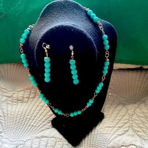 Blue pearl like necklace & earrings